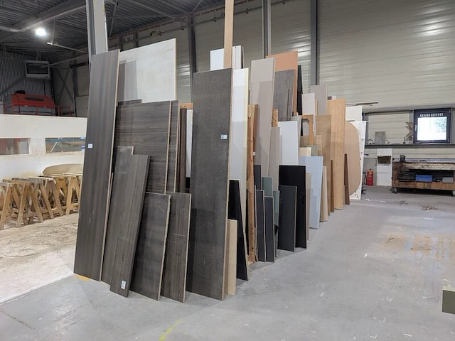 Partij divers plaatmateriaal - afbeelding 1 van  24