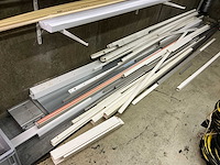Partij divers pvc, kabel, aluminium en restmateriaal - afbeelding 8 van  14