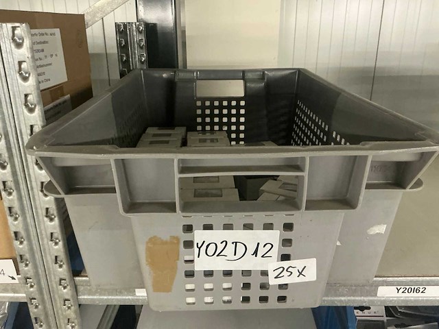 Partij divers raam- en deurbeslag - afbeelding 10 van  28