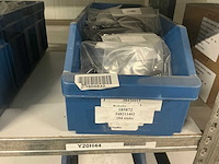 Partij divers raam- en deurbeslag - afbeelding 28 van  28