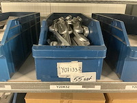 Partij divers raam- en deurbeslag - afbeelding 8 van  53