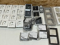Partij divers schakelmateriaal - afbeelding 5 van  7