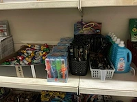 Partij divers speelgoed (145x)