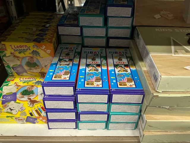 Partij divers speelgoed (79x) - afbeelding 10 van  13