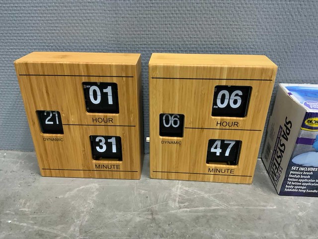 Partij divers speelgoed en decoratie - afbeelding 7 van  16