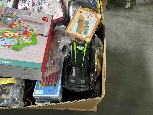 Partij divers speelgoed retouren - afbeelding 7 van  9