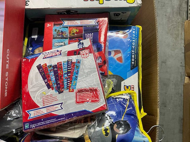 Partij divers speelgoed retouren - afbeelding 9 van  9