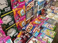 Partij divers speelgoed - afbeelding 3 van  7