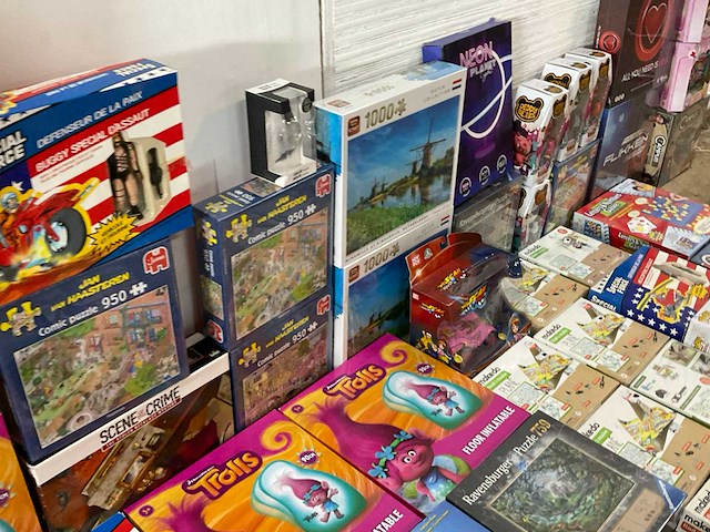 Partij divers speelgoed - afbeelding 5 van  7