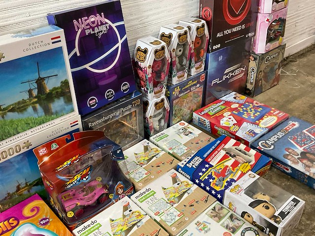 Partij divers speelgoed - afbeelding 6 van  7