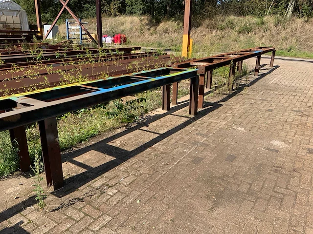 Partij divers staal profielen - afbeelding 16 van  22