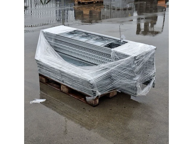 Partij divers stellingmateriaal - afbeelding 1 van  8