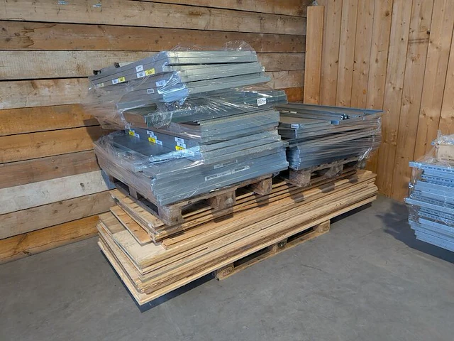 Partij divers stellingmateriaal - afbeelding 6 van  7