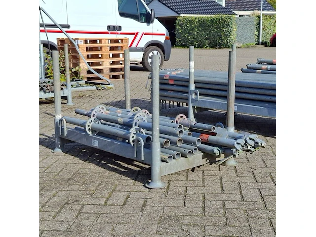 Partij divers stijgermateriaal, layher, allround, in transportbok - afbeelding 2 van  7
