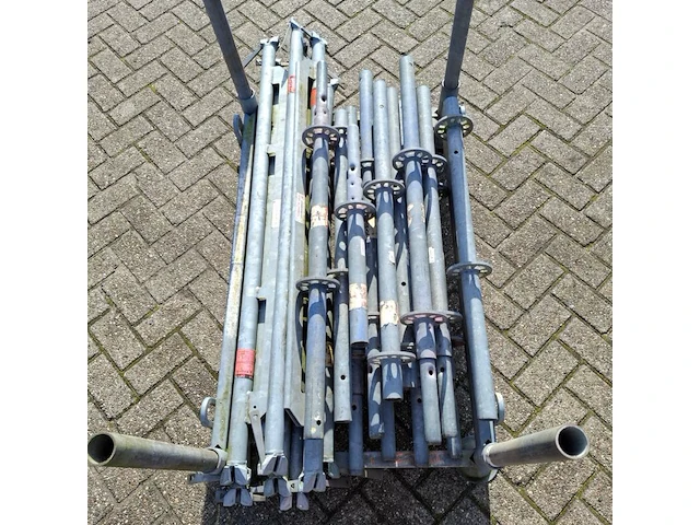 Partij divers stijgermateriaal, layher, allround, in transportbok - afbeelding 4 van  7