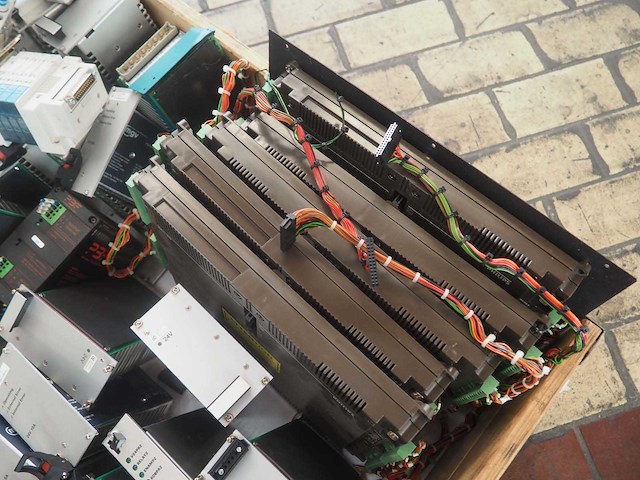 Partij divers (systeem) elektronica - afbeelding 7 van  21