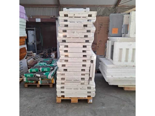 Partij divers tempex materiaal, op 4x pallet - afbeelding 2 van  10