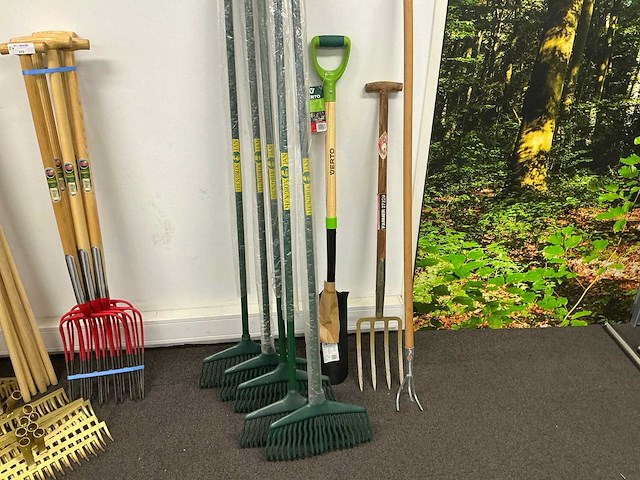 Partij divers tuingereedschap (8x) - afbeelding 1 van  6