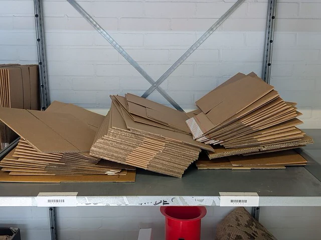 Partij divers verpakking materiaal - afbeelding 4 van  8