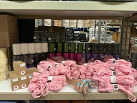 Partij divers verpakkingsmateriaal (118x) - afbeelding 1 van  7