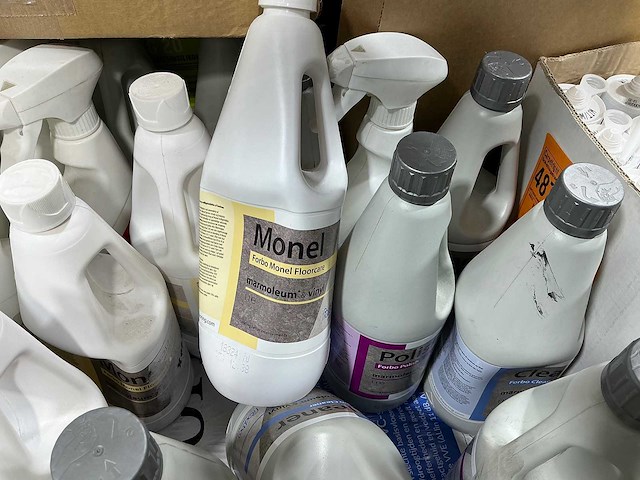 Partij divers vloeronderhoud en ondervloeren - afbeelding 2 van  6