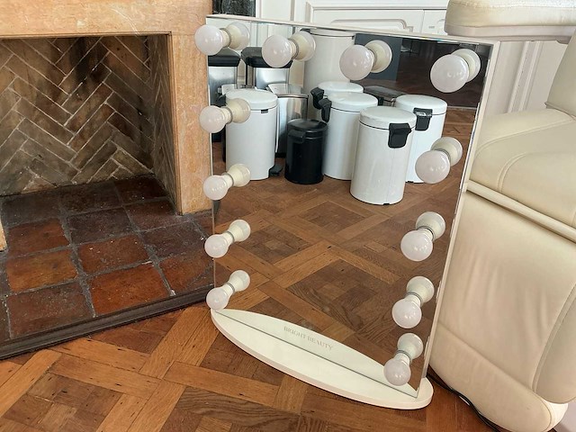 Partij divers voor behandelkamer - afbeelding 7 van  24