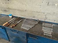 Partij divers werkbankgereedschap - afbeelding 1 van  12