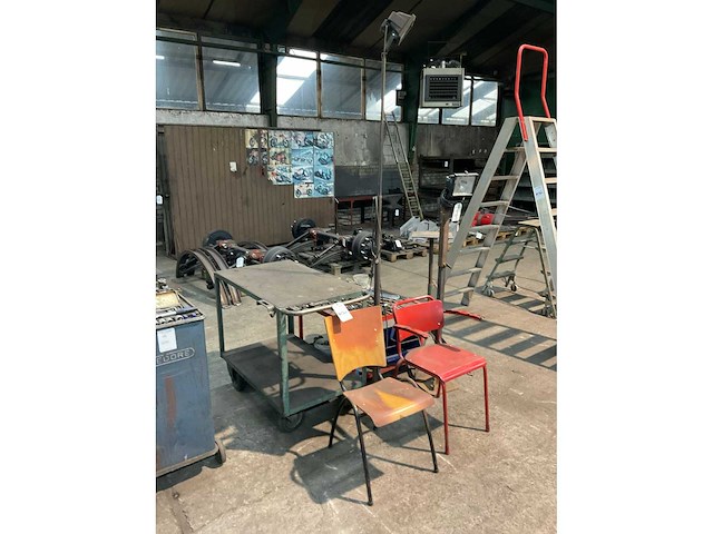 Partij divers werkplaatsinventaris - afbeelding 2 van  3
