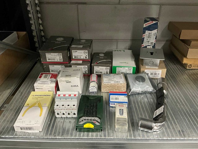 Partij diverse (18x) - afbeelding 1 van  6