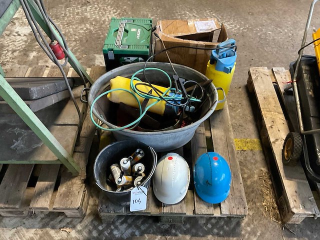 Partij diverse aannemersmaterialen - afbeelding 2 van  4