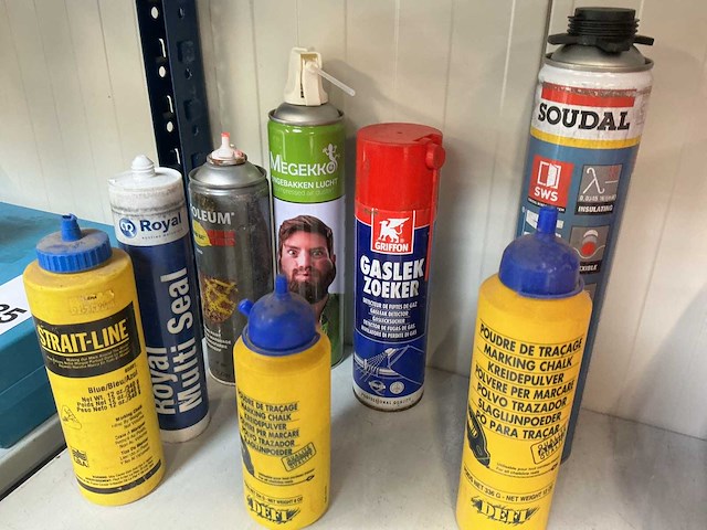 Partij diverse aannemersmaterialen - afbeelding 2 van  2