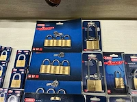Partij diverse abus hangsloten (39x) - afbeelding 3 van  5