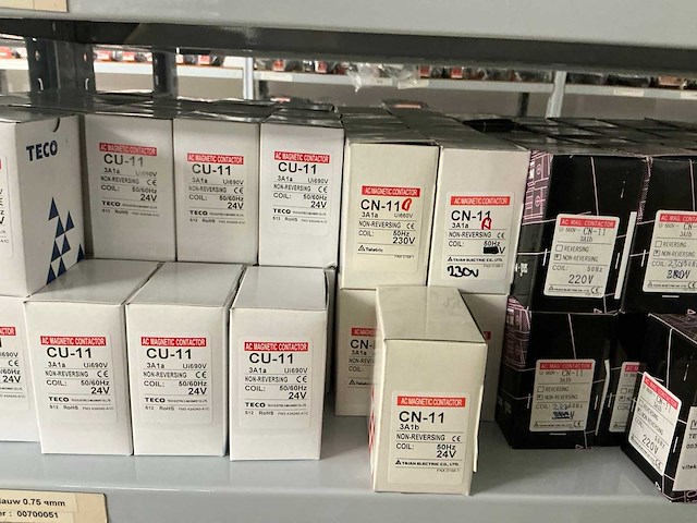 Partij diverse ac magnetic contactors (134x) - afbeelding 3 van  6