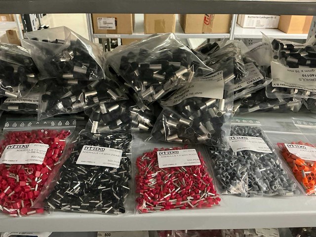 Partij diverse aderhulzen (407x) - afbeelding 2 van  24