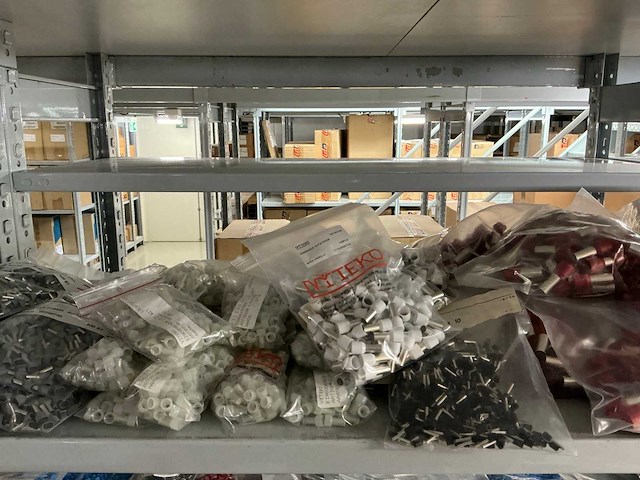 Partij diverse aderhulzen (407x) - afbeelding 18 van  24