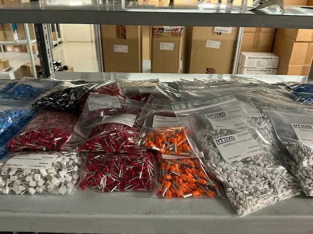 Partij diverse aderhulzen (407x) - afbeelding 22 van  24