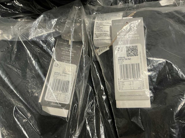 Partij diverse adidas broeken/shorts/longsleeves (107x) - afbeelding 7 van  17