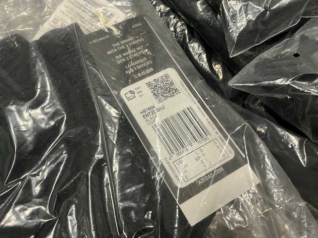 Partij diverse adidas ent22 broeken/shorts (105x) - afbeelding 11 van  28