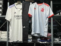 Partij diverse adidas heren kleding (59x) - afbeelding 1 van  12