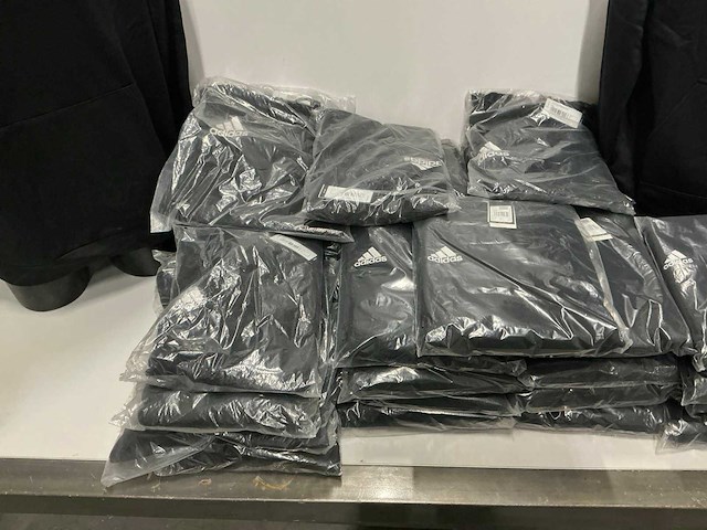 Partij diverse adidas hoodies (46x) - afbeelding 6 van  11