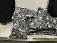 Partij diverse adidas hoodies (46x) - afbeelding 6 van  11