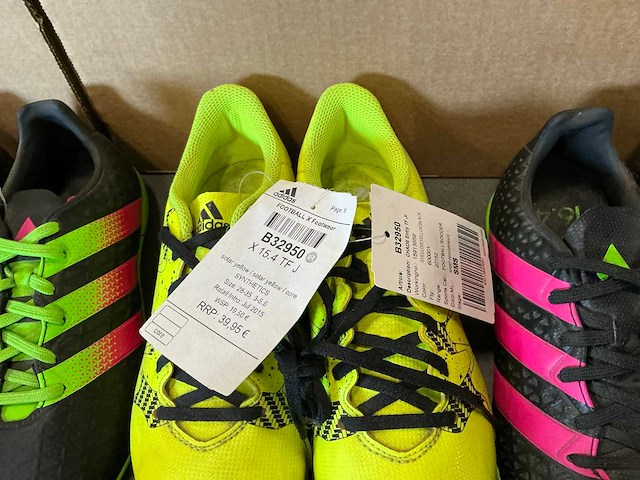 Partij diverse adidas kinder turf schoenen (25x) - afbeelding 6 van  9