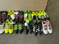 Partij diverse adidas kinder turf schoenen (25x) - afbeelding 2 van  9