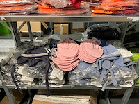 Partij diverse adidas kinder&baby mutsen (190x) - afbeelding 1 van  7