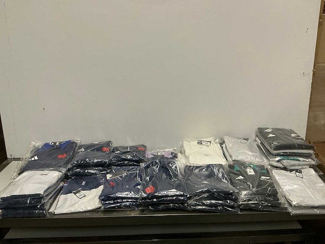 Partij diverse adidas kleding (78x) - afbeelding 1 van  23