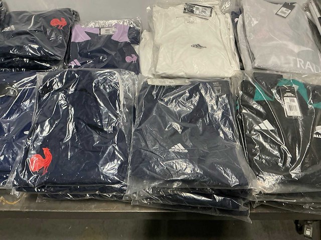 Partij diverse adidas kleding (78x) - afbeelding 19 van  23