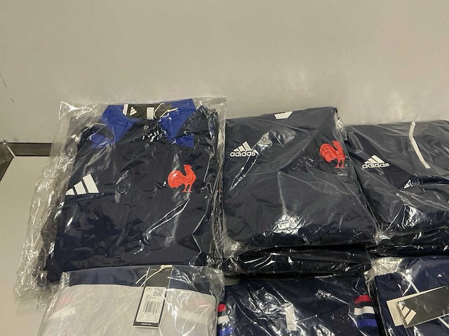 Partij diverse adidas kleding (78x) - afbeelding 22 van  23