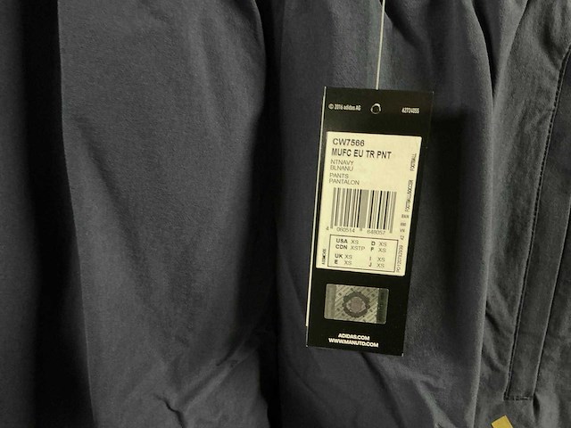 Partij diverse adidas manchester united sportkleding (20x) - afbeelding 5 van  7