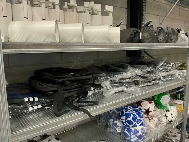 Partij diverse adidas rugzakken (20x) - afbeelding 1 van  5