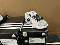 Partij diverse adidas schoenen (47x) - afbeelding 8 van  14